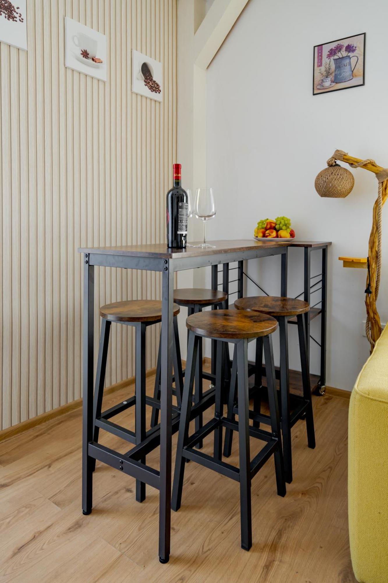Central Muse Apartment Bucharest Exterior photo